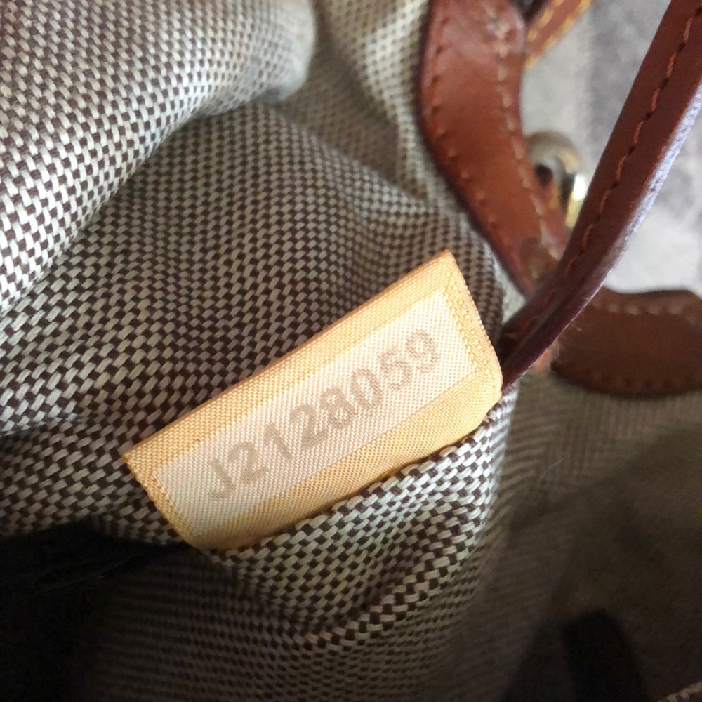 ๐ฏ%AUTHENTIC Dooney & Bourke Pebble Grain Satchel Large - Picture 7 of 9